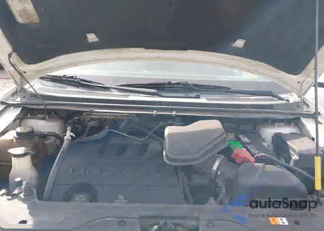 2010 Lincoln Mkx z USA, uszkodzony, nr VIN 2LMDJ6JC5ABJ30818